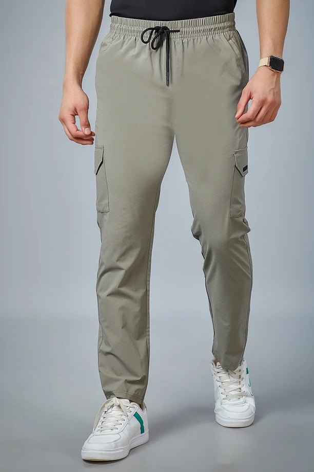 Men Regular Fit Cargo Pants with PILOT