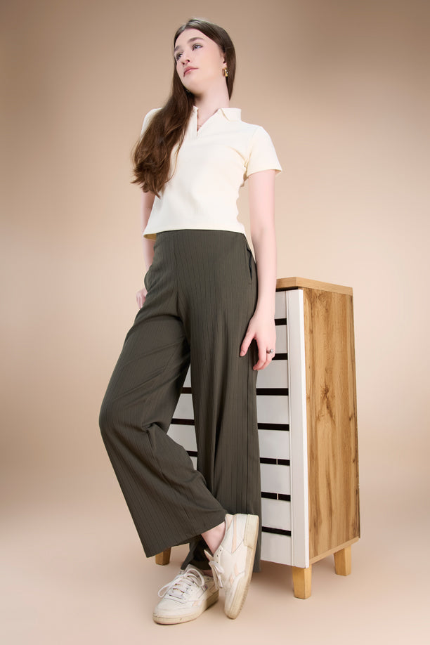 Women Textured Wide Leg Pants with COTEX