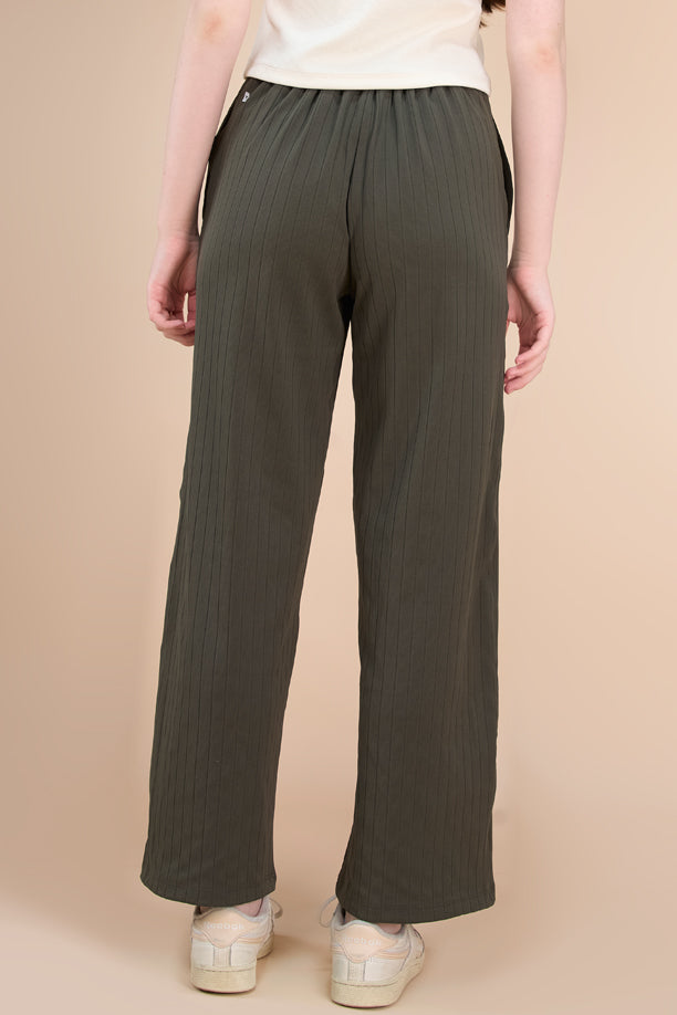 Women Textured Wide Leg Pants with COTEX