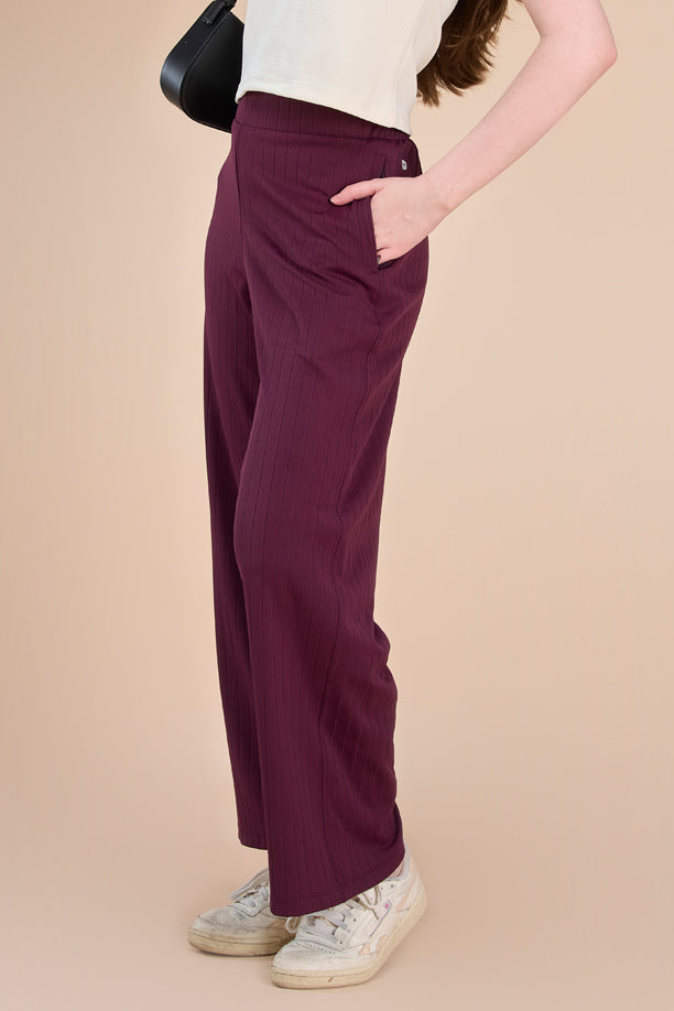 Women Textured Wide Leg Pants with COTEX