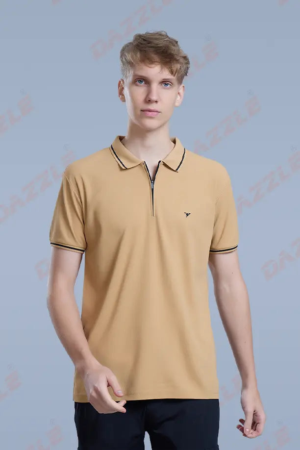 SLEEK T SHIRT- LIGHT BROWN