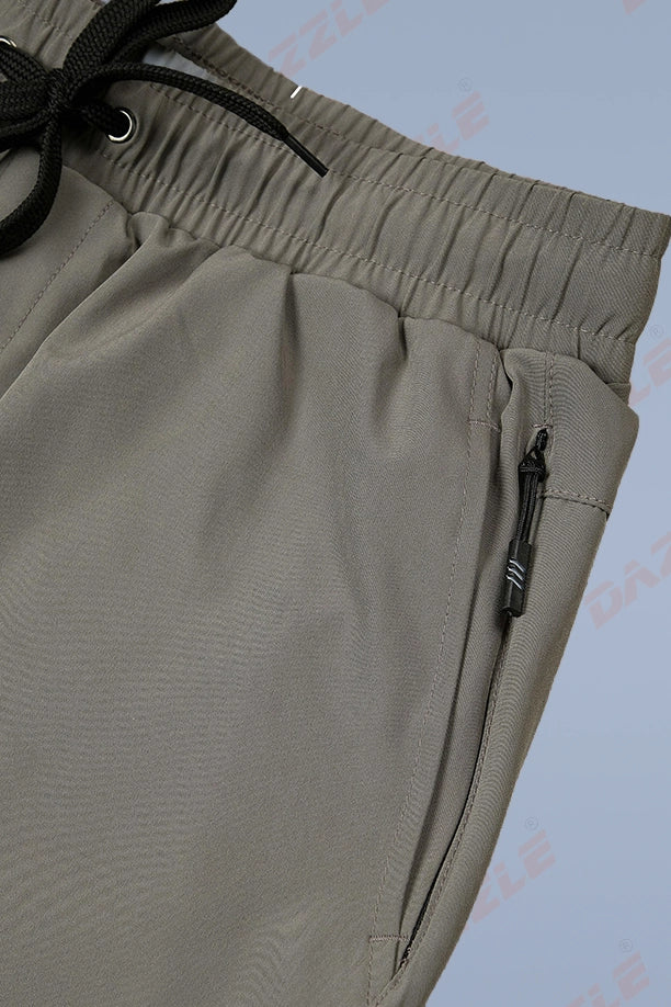 LEISURE SHORT - LIGHT GREY