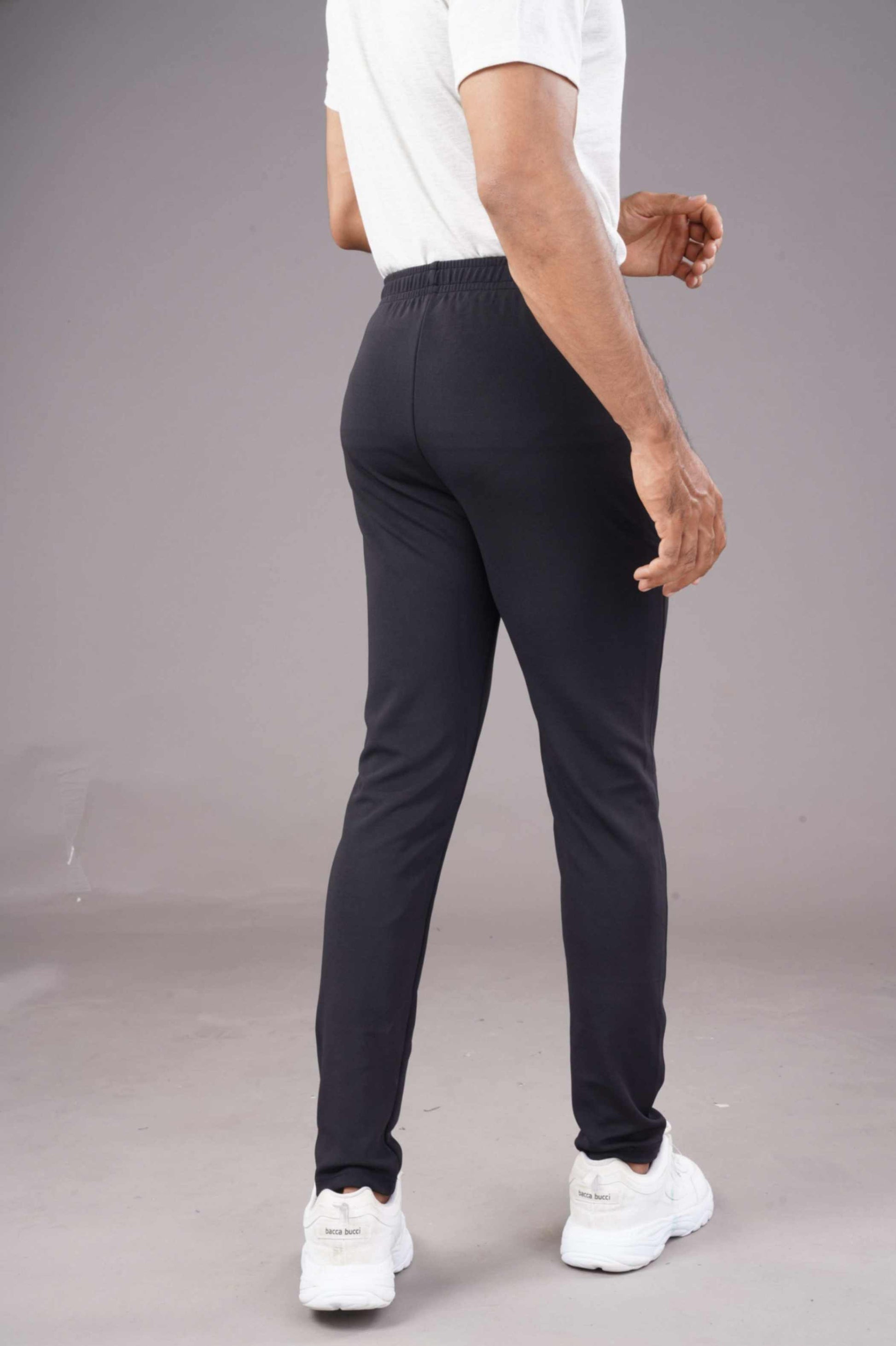 WALKER LOWER - BLACK