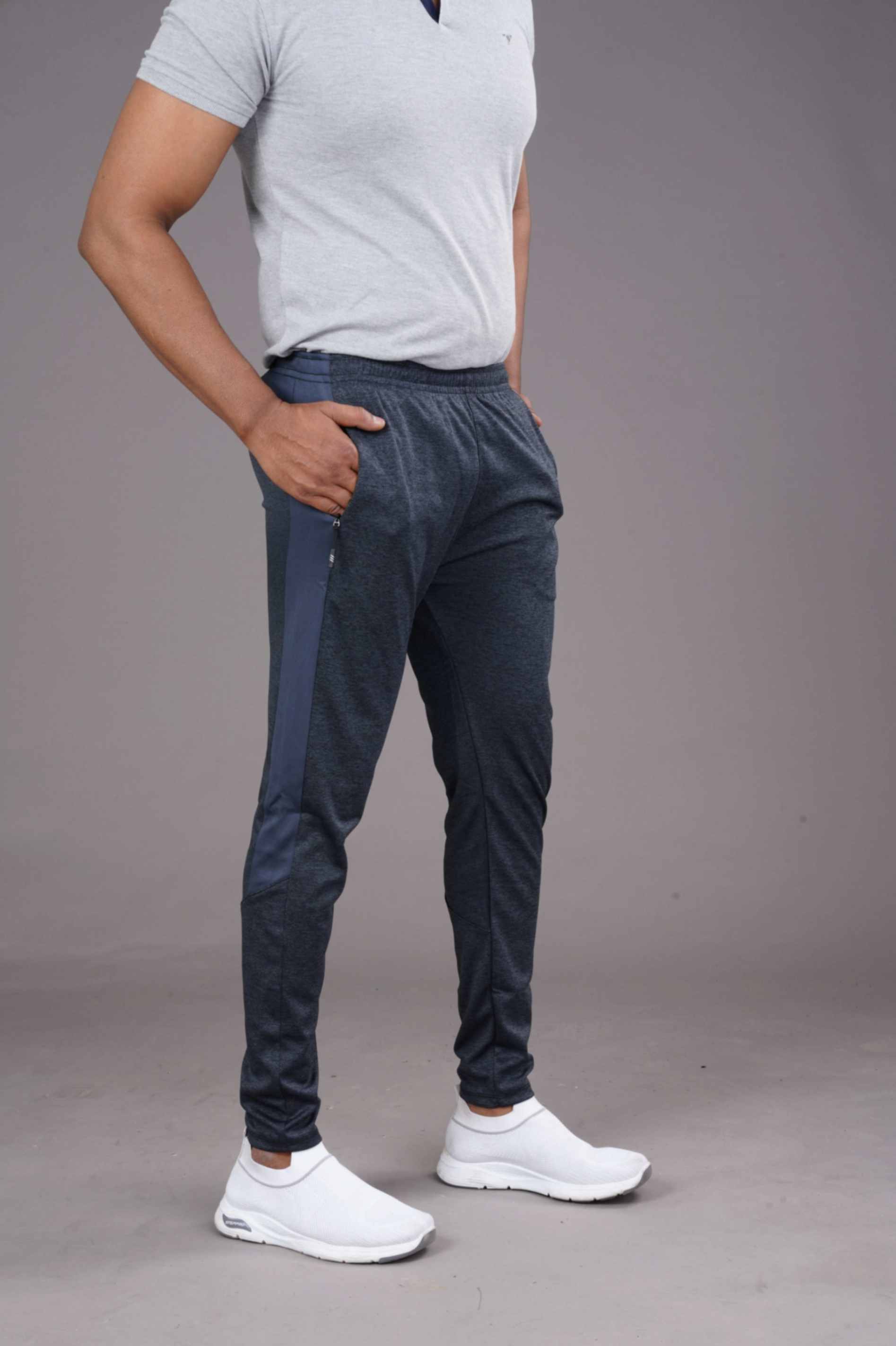 YOUNGER LOWER - BLACK