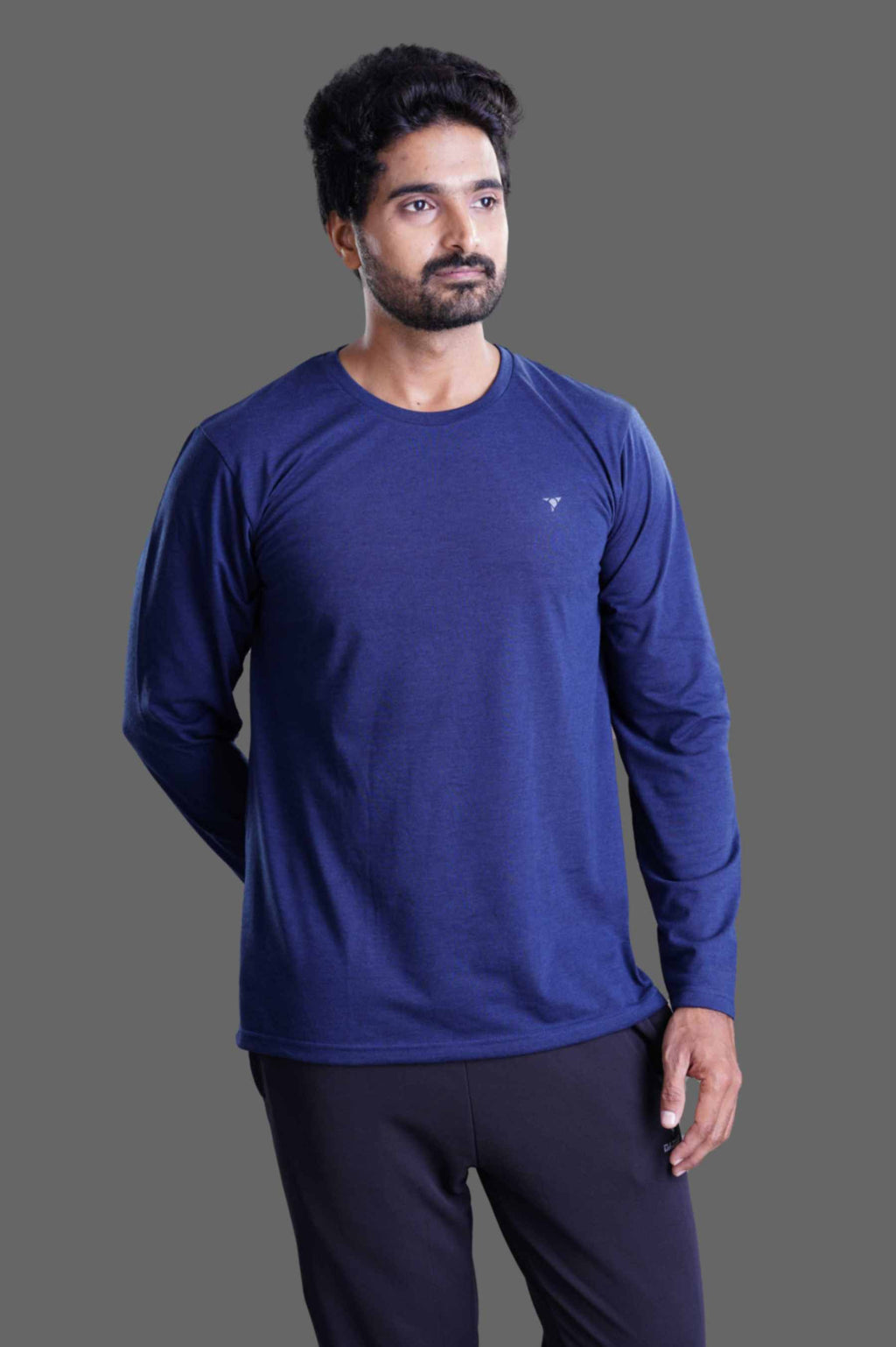 ROUND NECK FULL SLEEVES T- SHIRT - NAVY BLUE