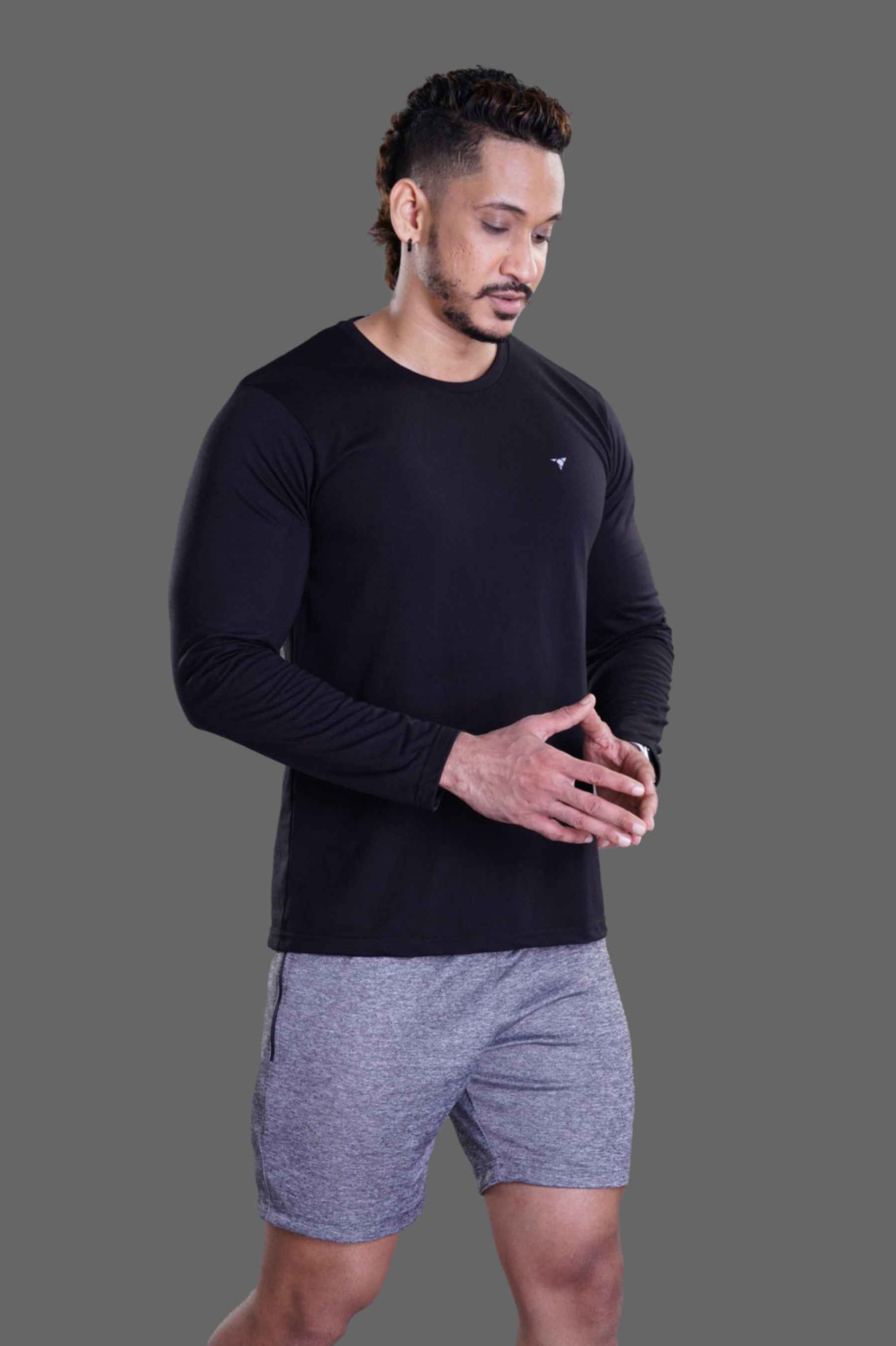 ROUND NECK T-SHIRT FULL SLEEVE (PC) - BLACK
