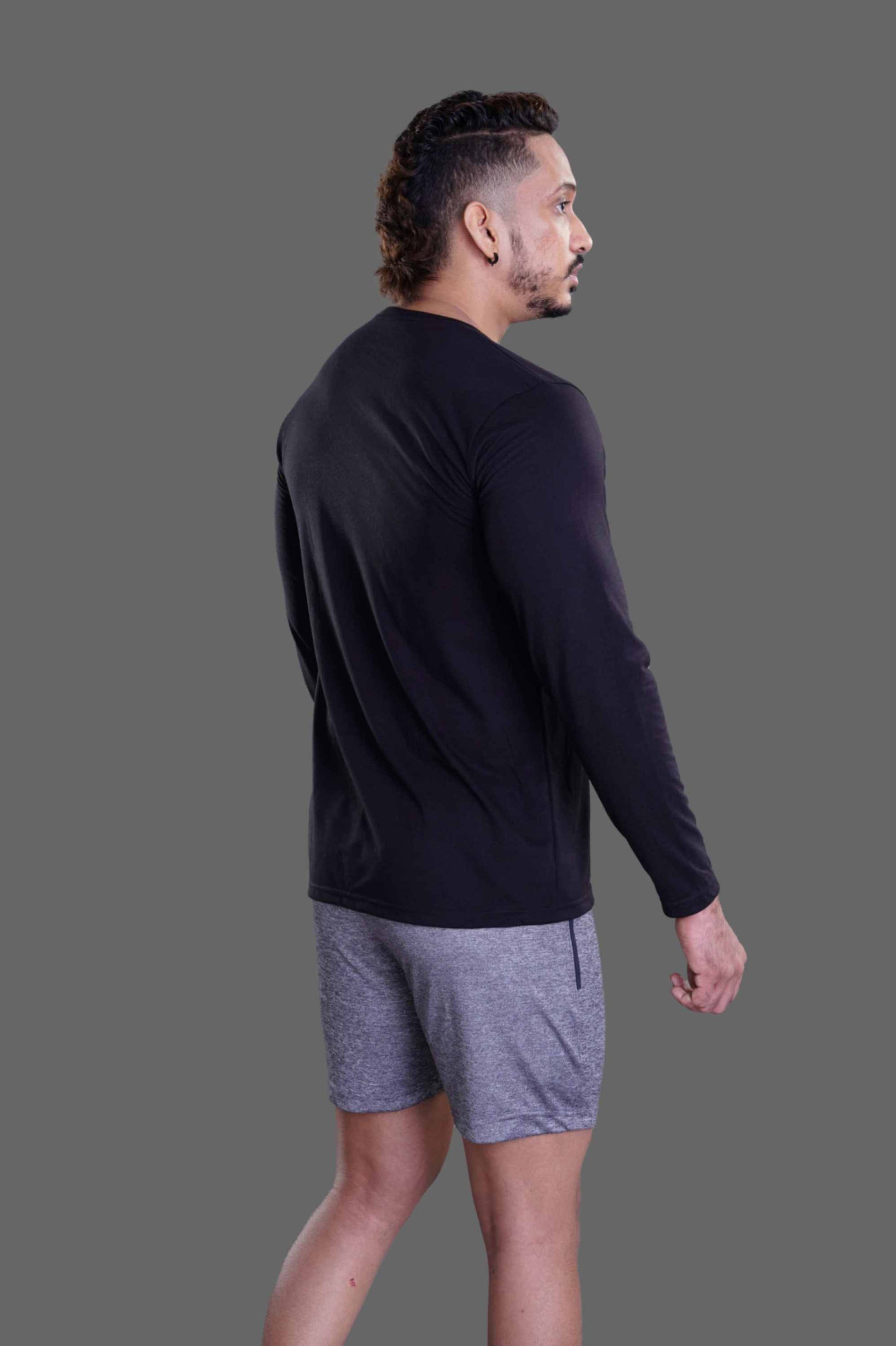 ROUND NECK T-SHIRT FULL SLEEVE (PC) - BLACK