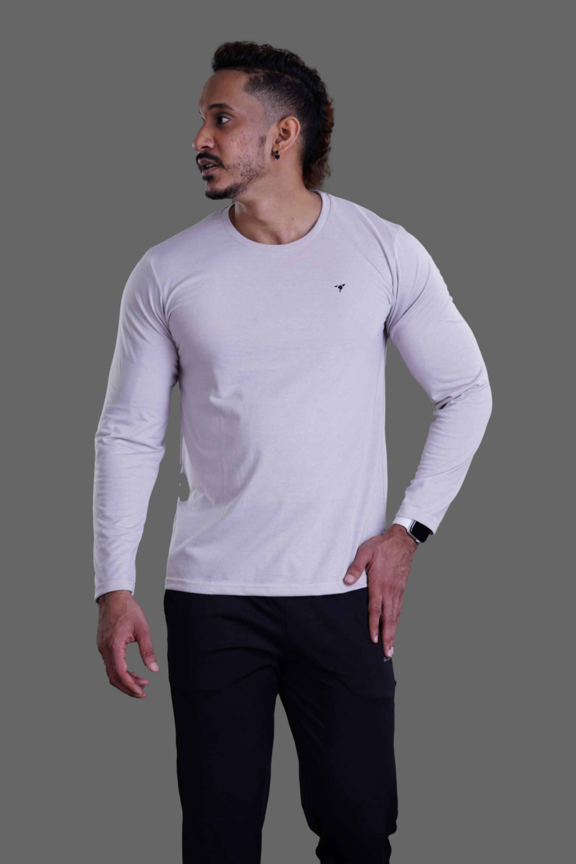 ROUND NECK FULL SLEEVES T- SHIRT - LIGHT GREY