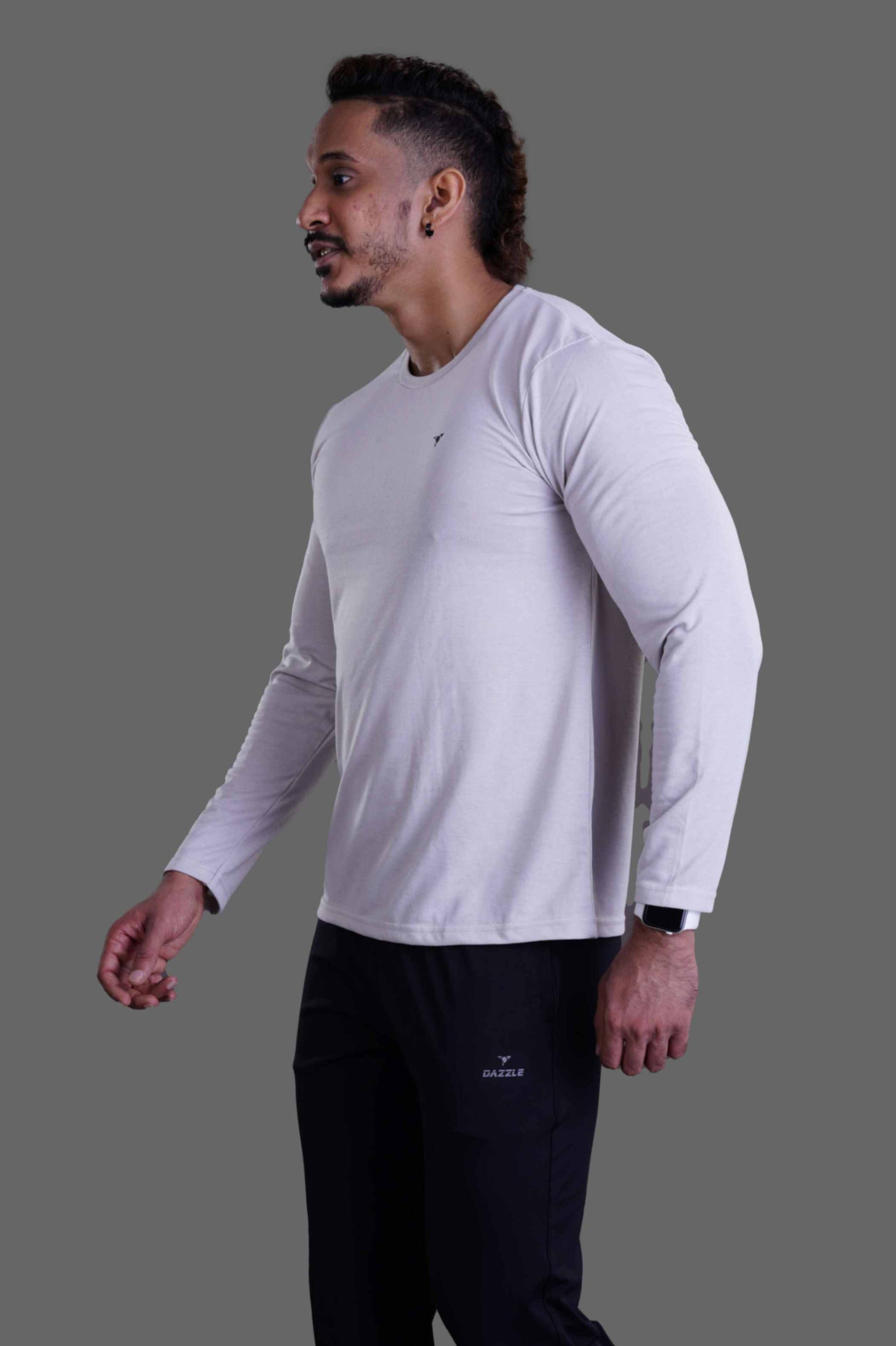 ROUND NECK FULL SLEEVES T- SHIRT - LIGHT GREY