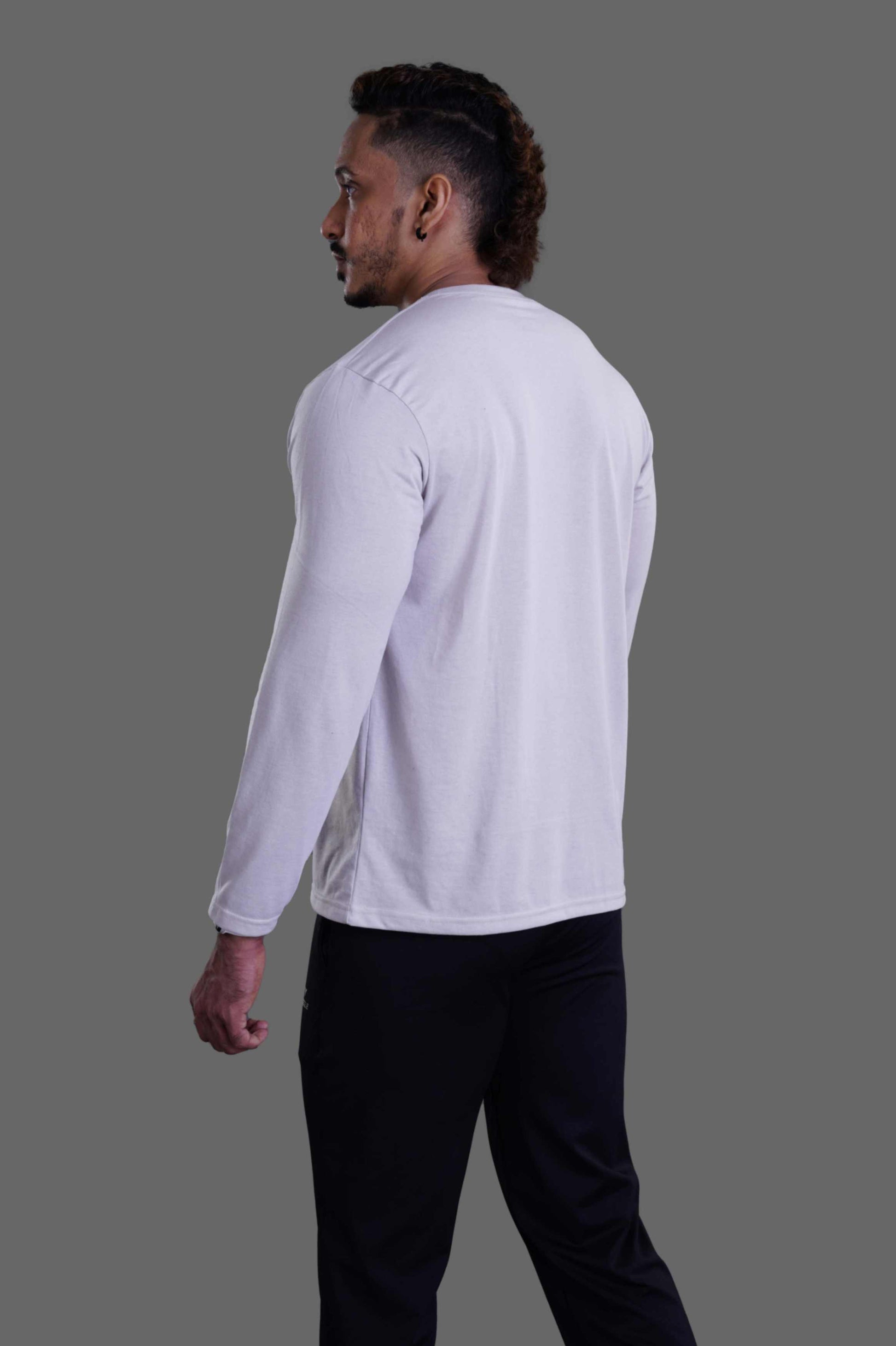 ROUND NECK FULL SLEEVES T- SHIRT - LIGHT GREY