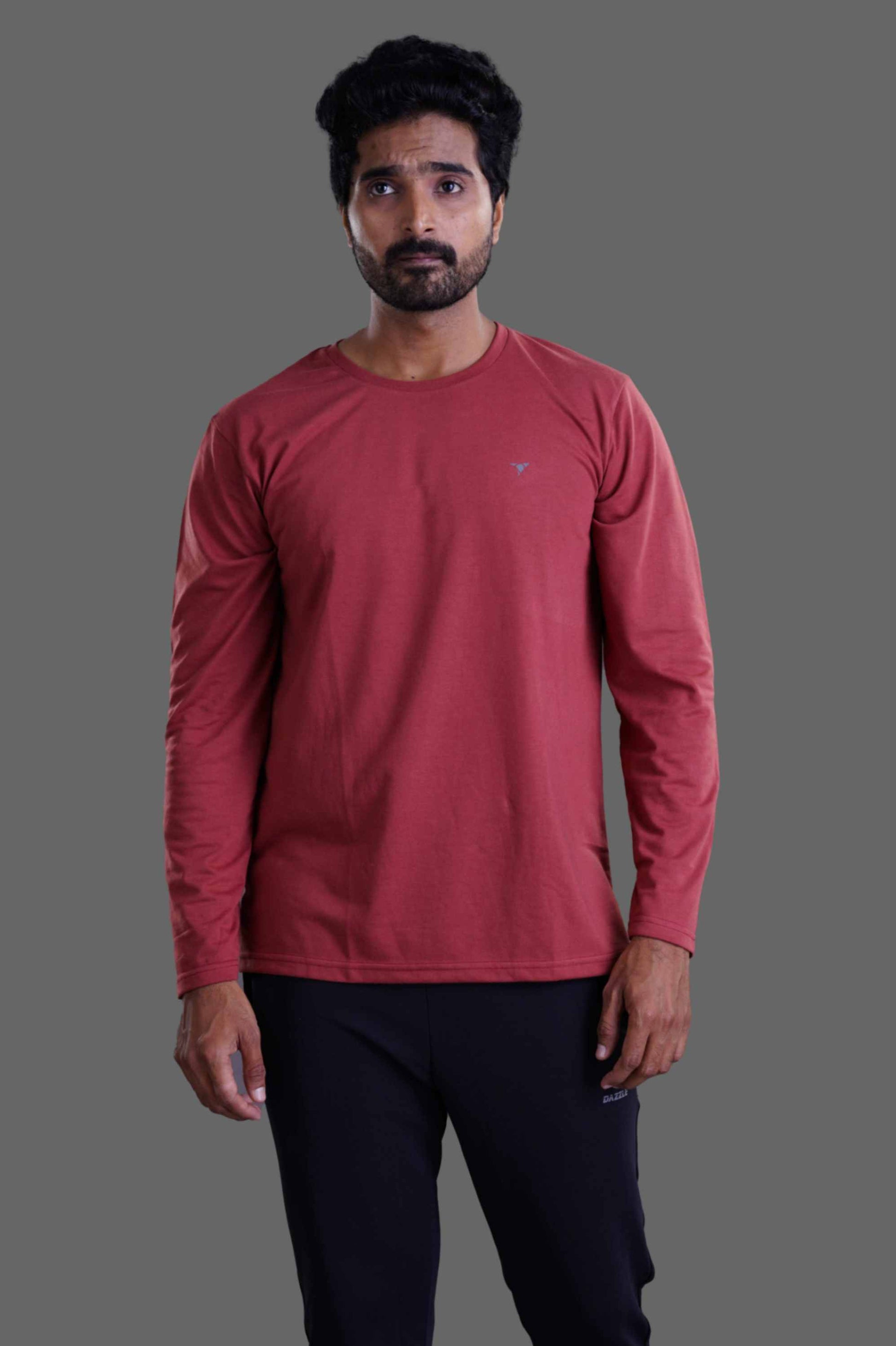 ROUND NECK FULL SLEEVES T- SHIRT - BRICK RED