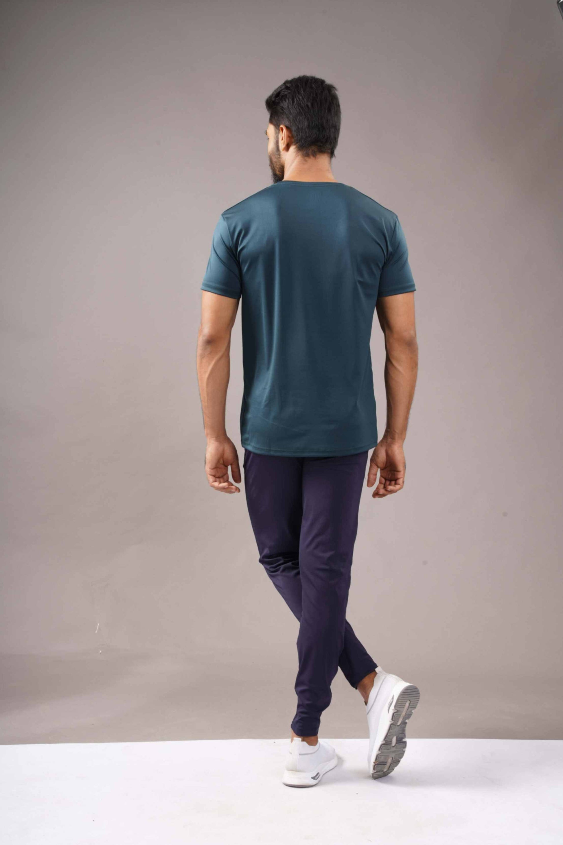 BUTTER LYCR R-NECK T-SHIRT - BOTTLE GREEN