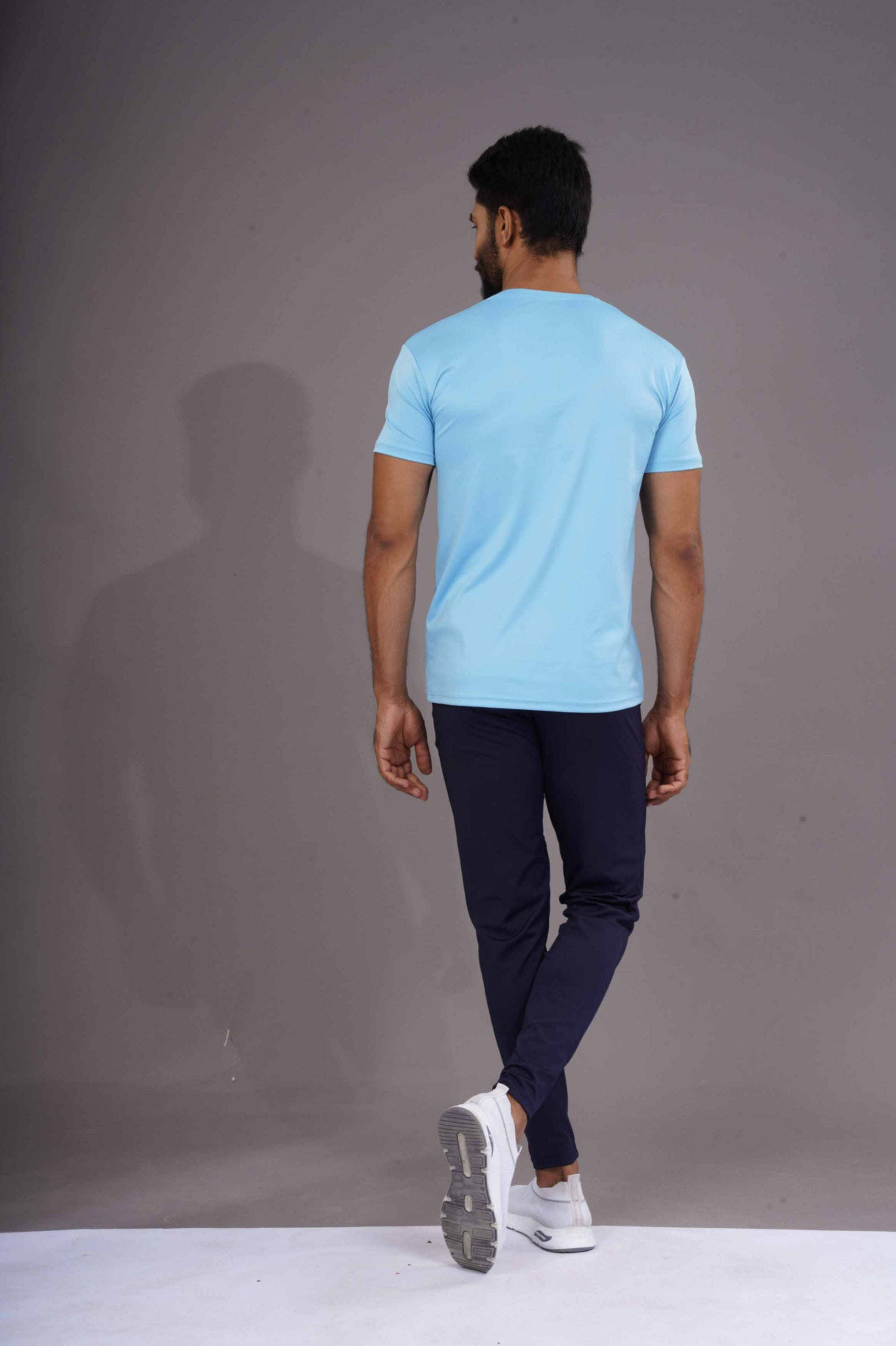 BUTTER LYCR R-NECK T-SHIRT - SKY BLUE