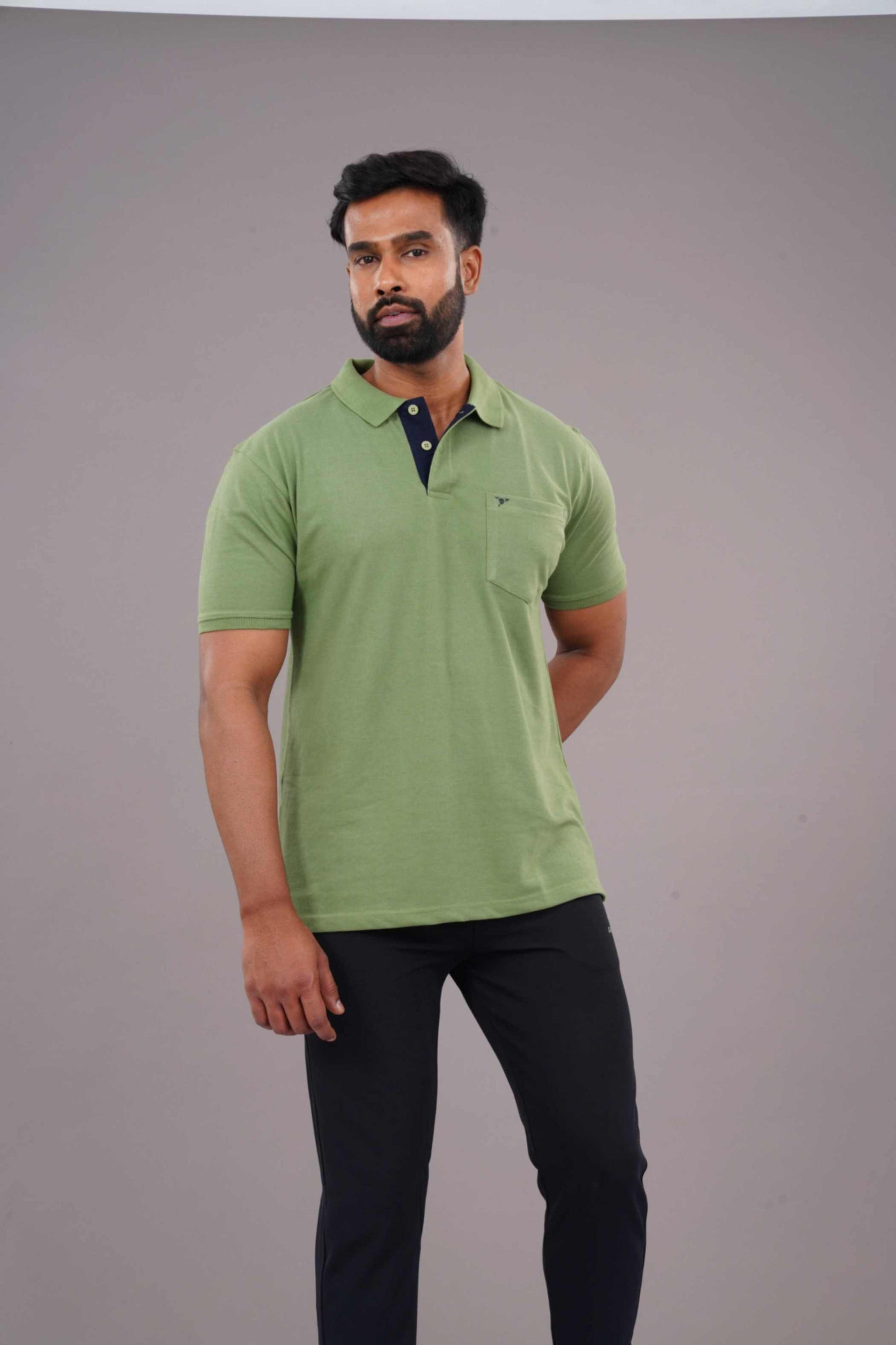 MATTY COMFORT T-SHIRT- GREEN
