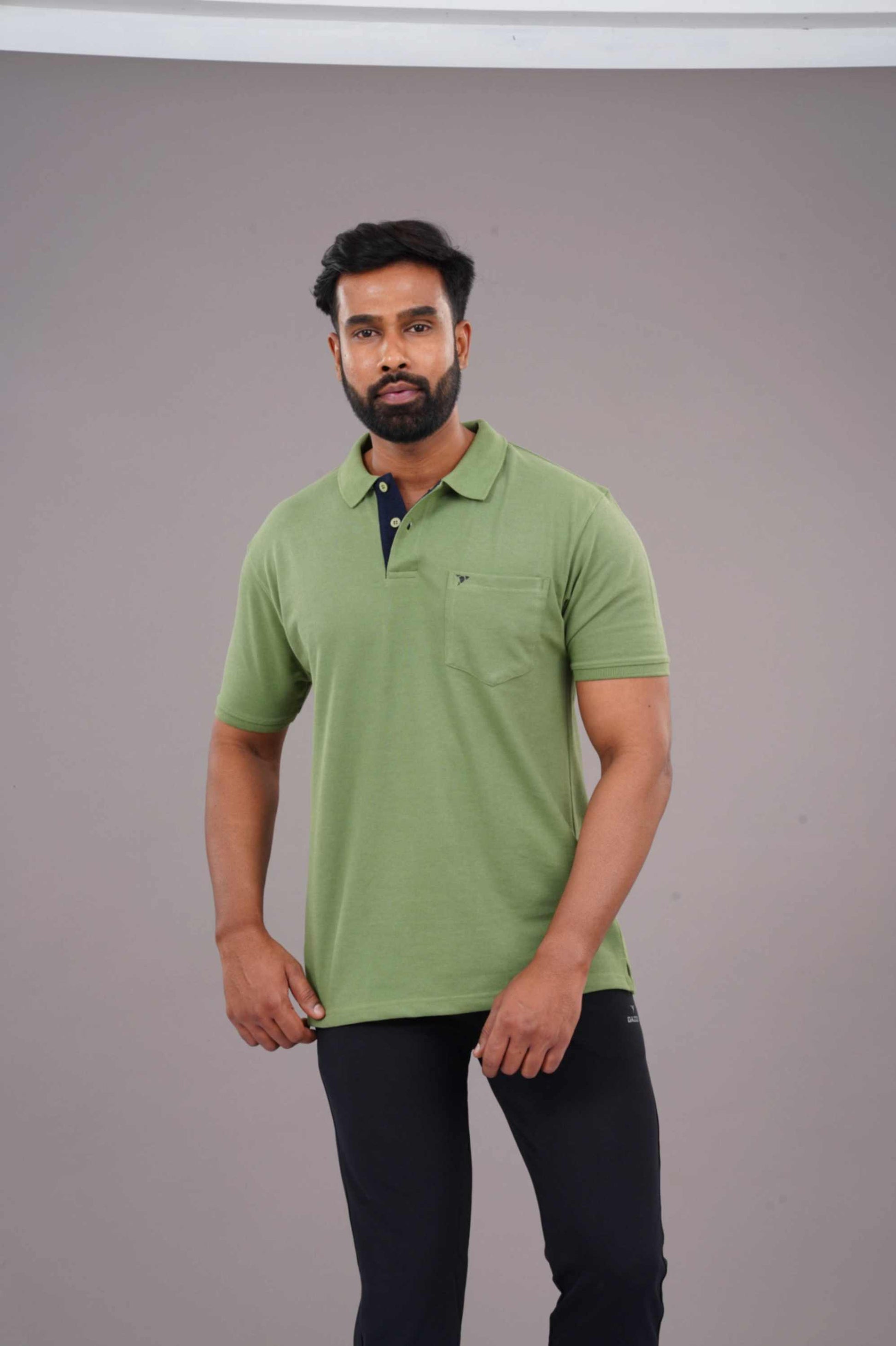 MATTY COMFORT T-SHIRT- GREEN