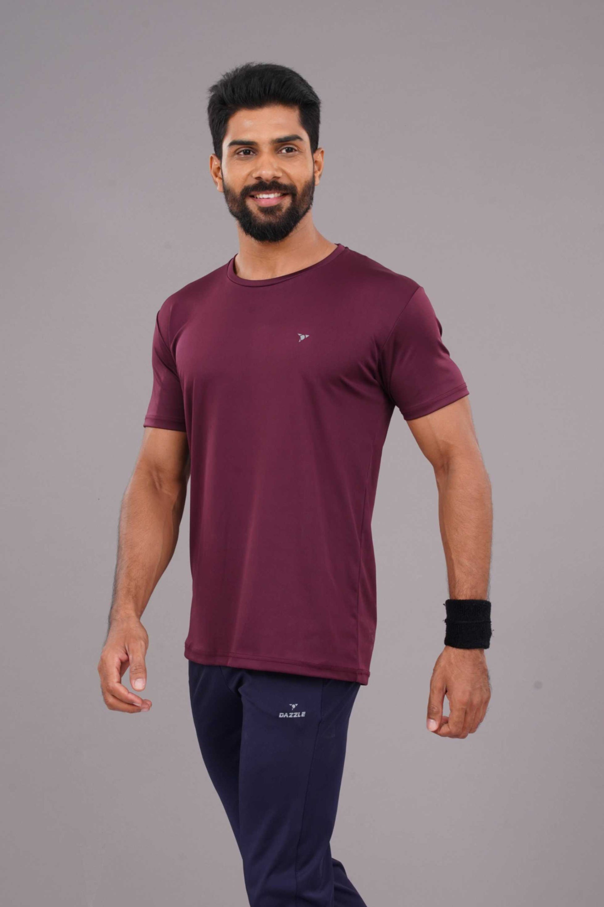 BUTTER LYCR R-NECK T-SHIRT - MAROON