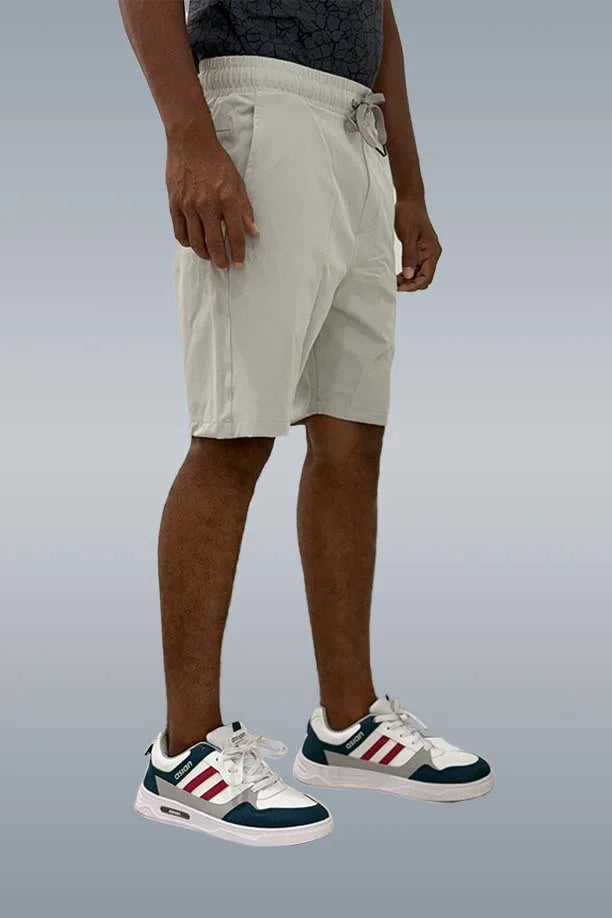 LEISURE SHORT - LIGHT GREY