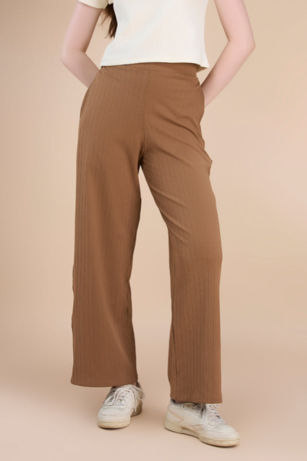 Women Textured Wide Leg Pants with COTEX