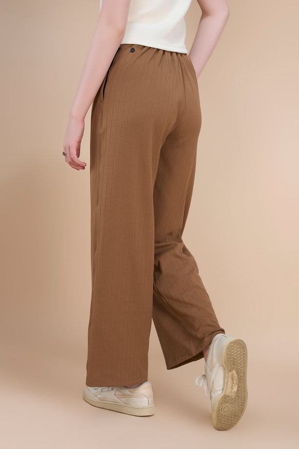 Women Textured Wide Leg Pants with COTEX