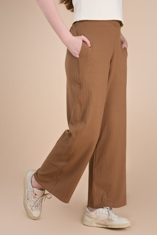 Women Textured Wide Leg Pants with COTEX