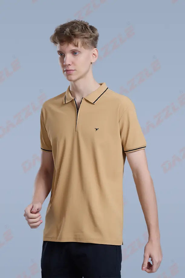 SLEEK T SHIRT- LIGHT BROWN