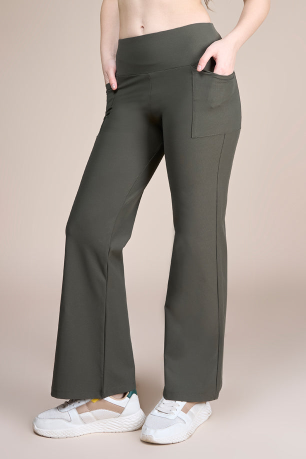 Women Stretch Flare Pants with QUADREX