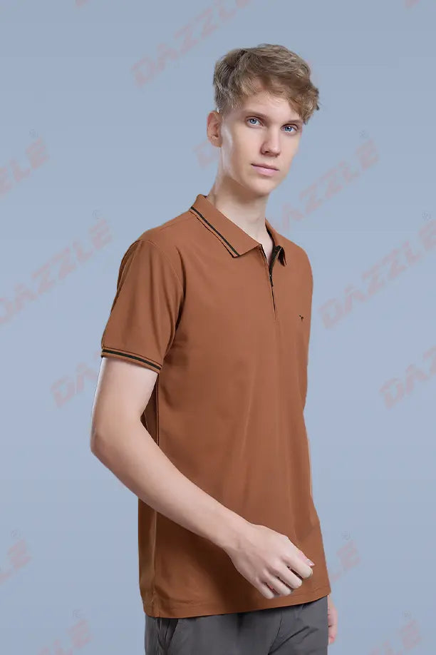 SLEEK T SHIRT- CLAY BROWN