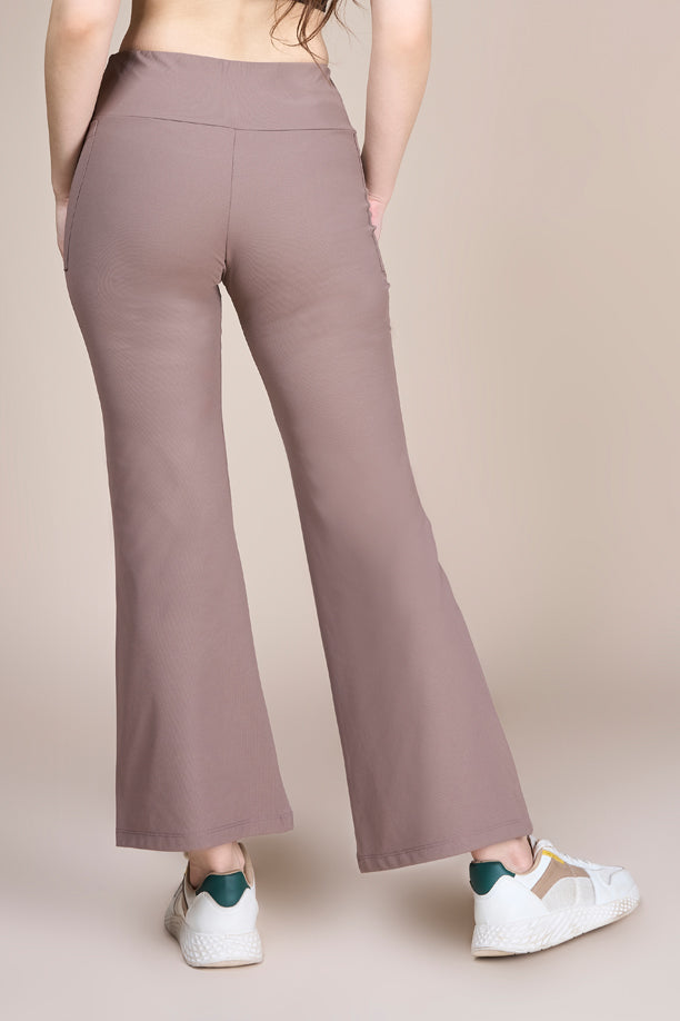Women Stretch Flare Pants with QUADREX