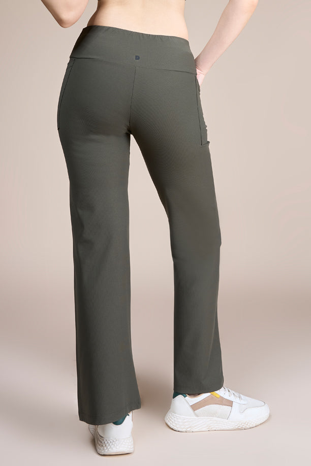 Women Stretch Flare Pants with QUADREX