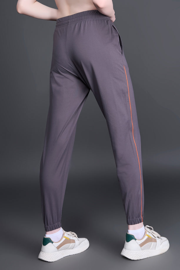 Women Solid Regular Fit Joggers with COTEX
