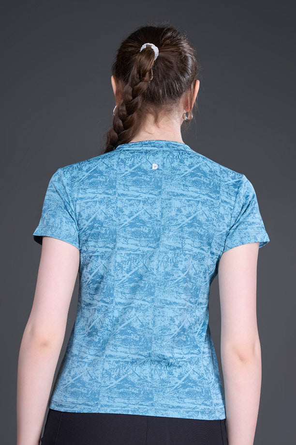 Women Slim Fit Sports T-shirt with COOLEX