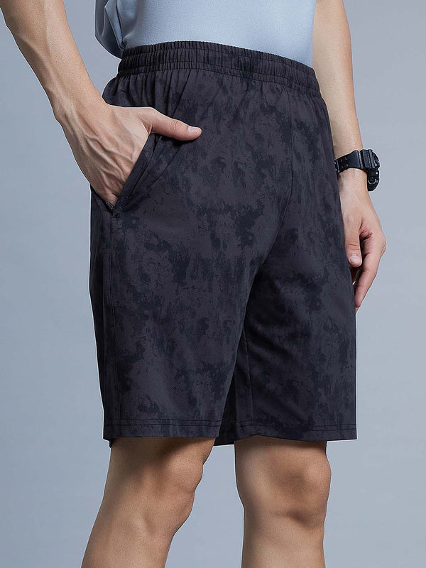 Men Regular Fit Printed Cotton Shorts with Zipper Pockets