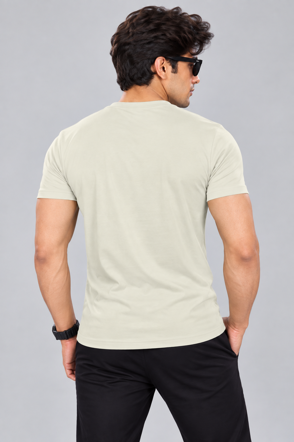 Men Printed Regular Fit Round Neck T-Shirt