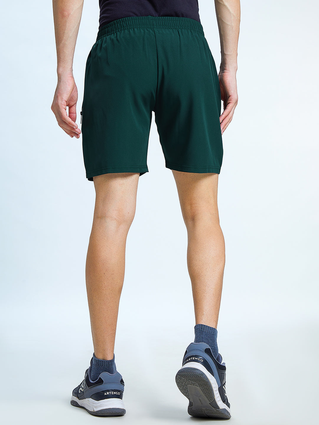 Men Regular Fit Sports Shorts with Pockets
