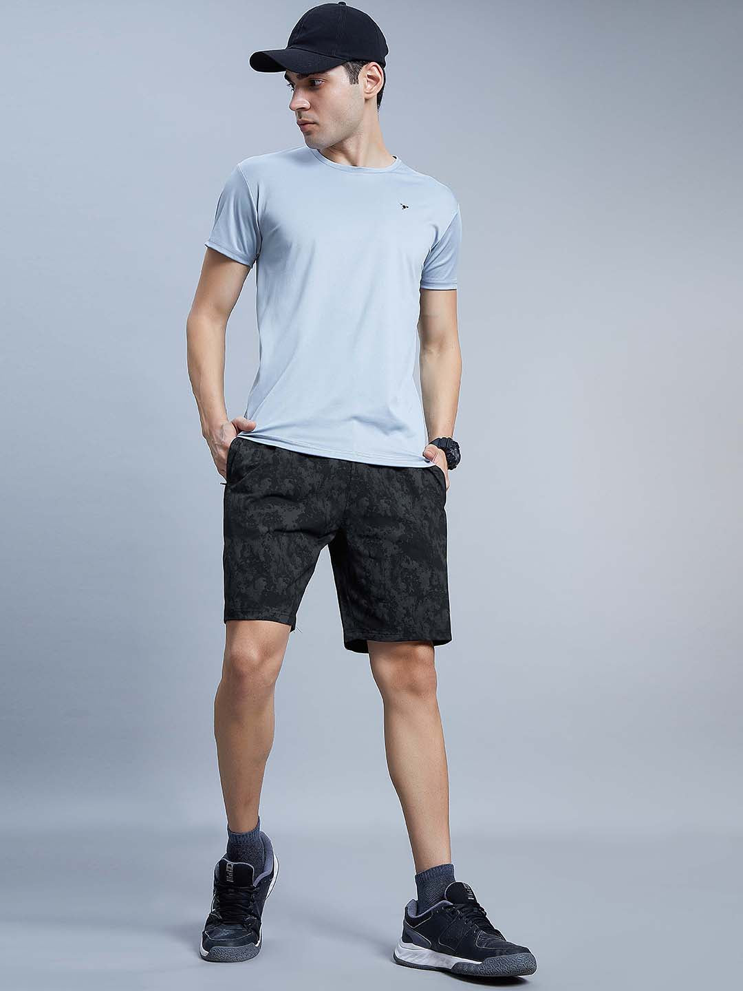 Men Regular Fit Printed Cotton Shorts with Zipper Pockets