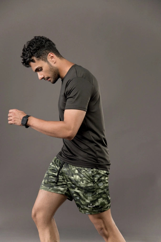 Men Printed Regular Fit Active Shorts with Funky