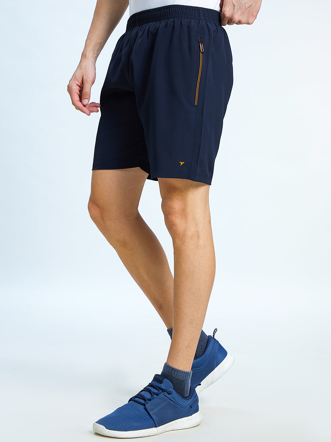 Men Regular Fit Sports Shorts with Pockets