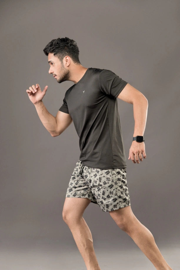 Men Printed Regular Fit Active Shorts with Funky
