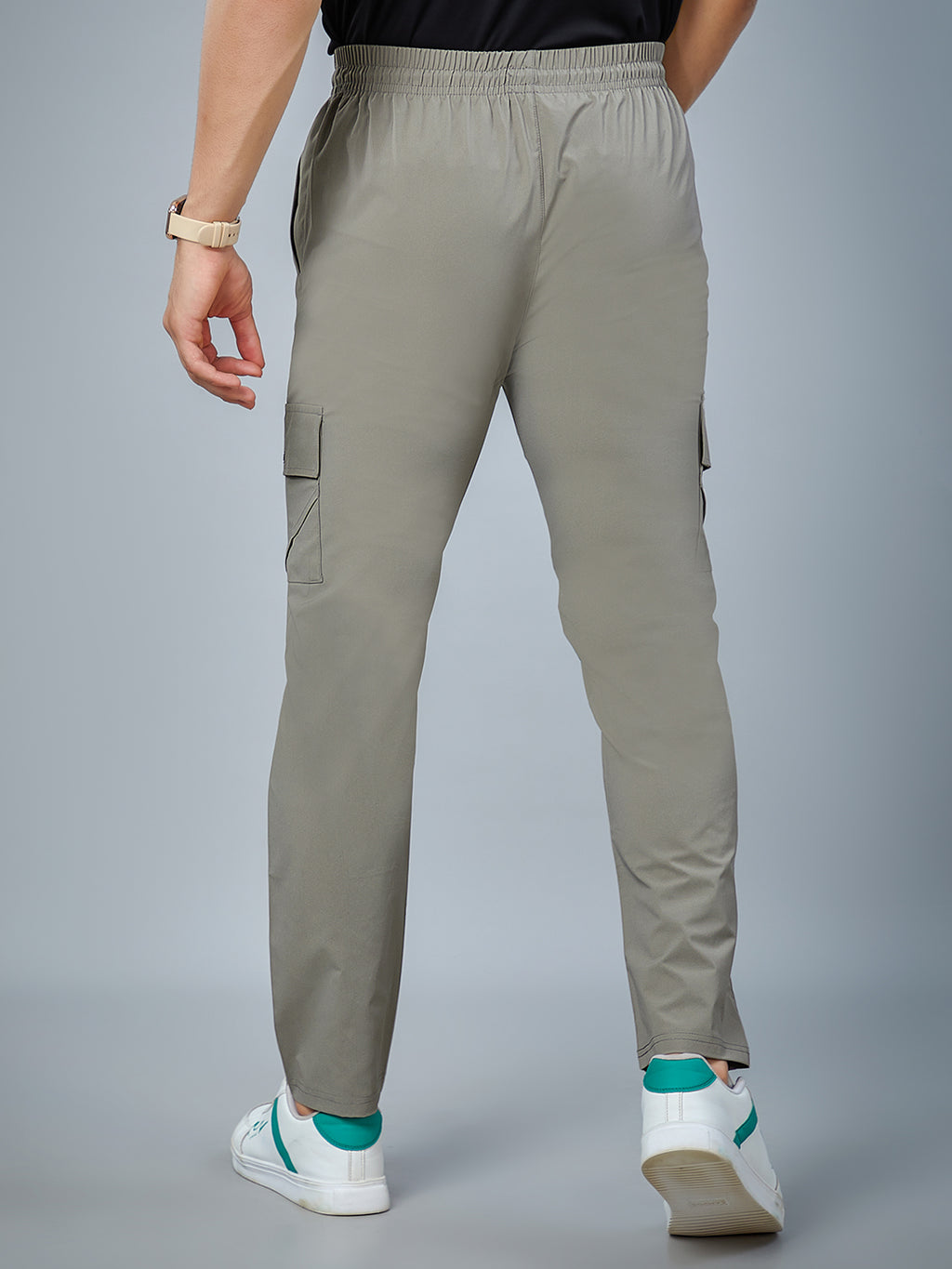 Men Regular Fit Cargo Pants with PILOT