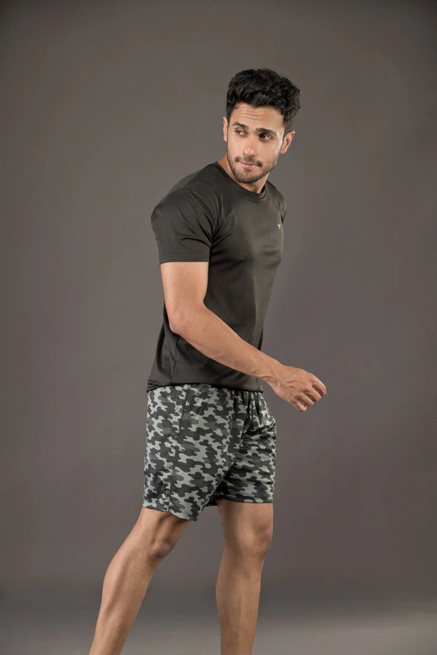 Men Printed Regular Fit Active Shorts with Funky