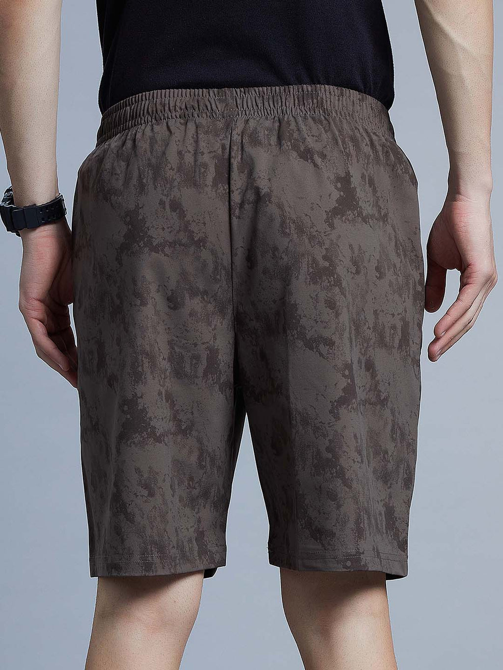 Men Regular Fit Printed Cotton Shorts with Zipper Pockets