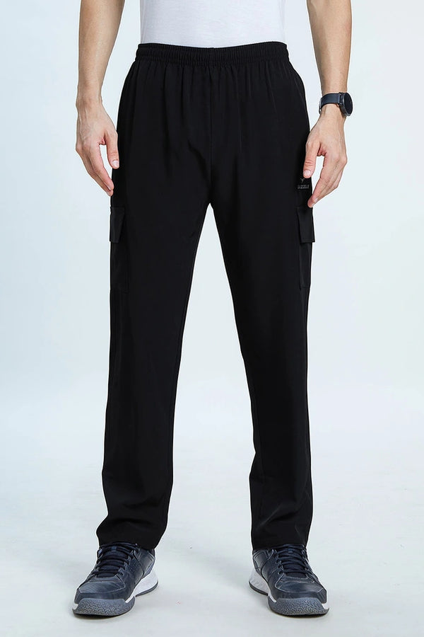 Men Regular Fit Active Cargo Pants with Floaty