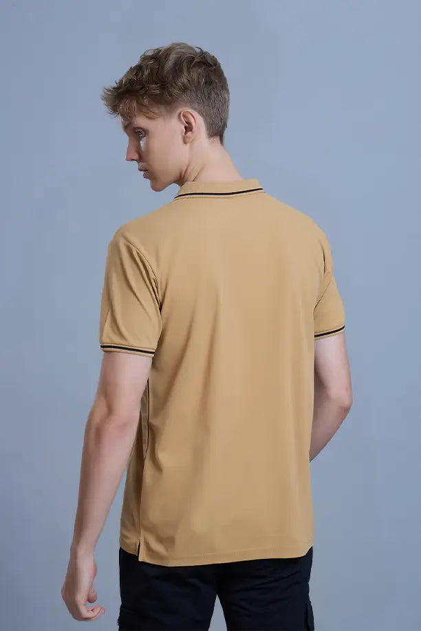 SLEEK T SHIRT- LIGHT BROWN