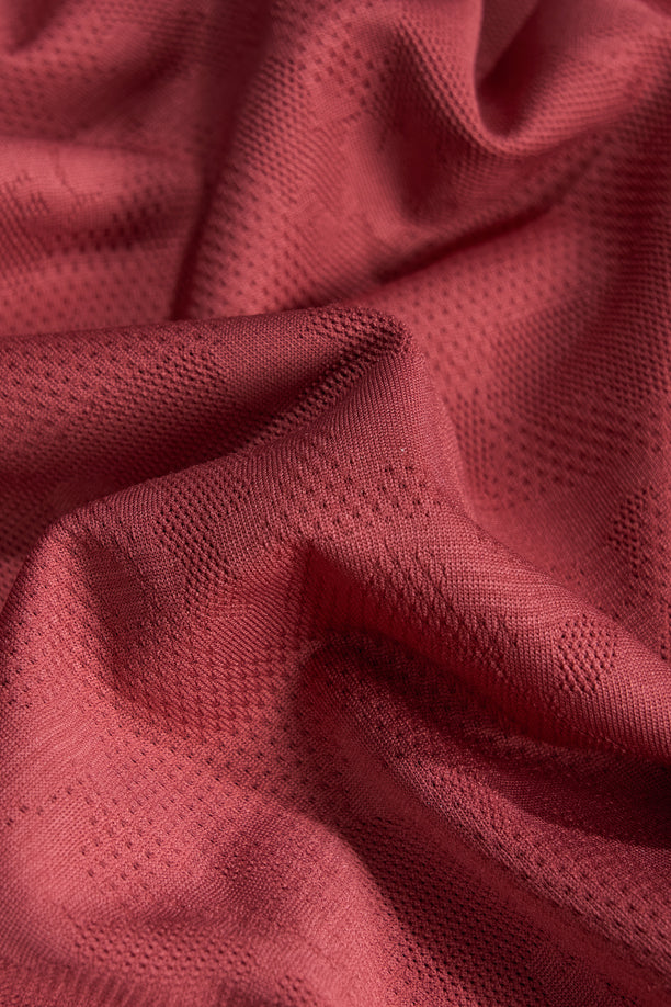 AERO VEST | RED OCHRE
