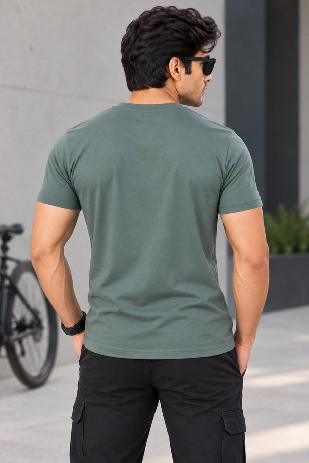 Men Printed Regular Fit Round Neck T-Shirt