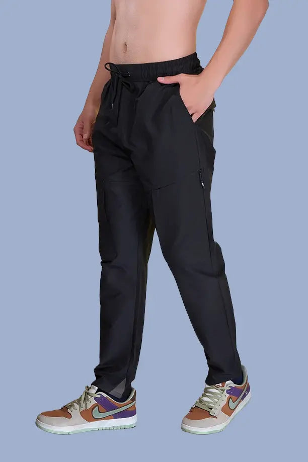 ICONIC CARGO - BLACK