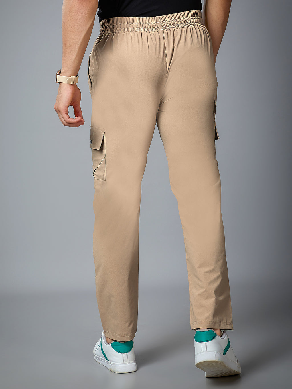 Men Regular Fit Cargo Pants with PILOT