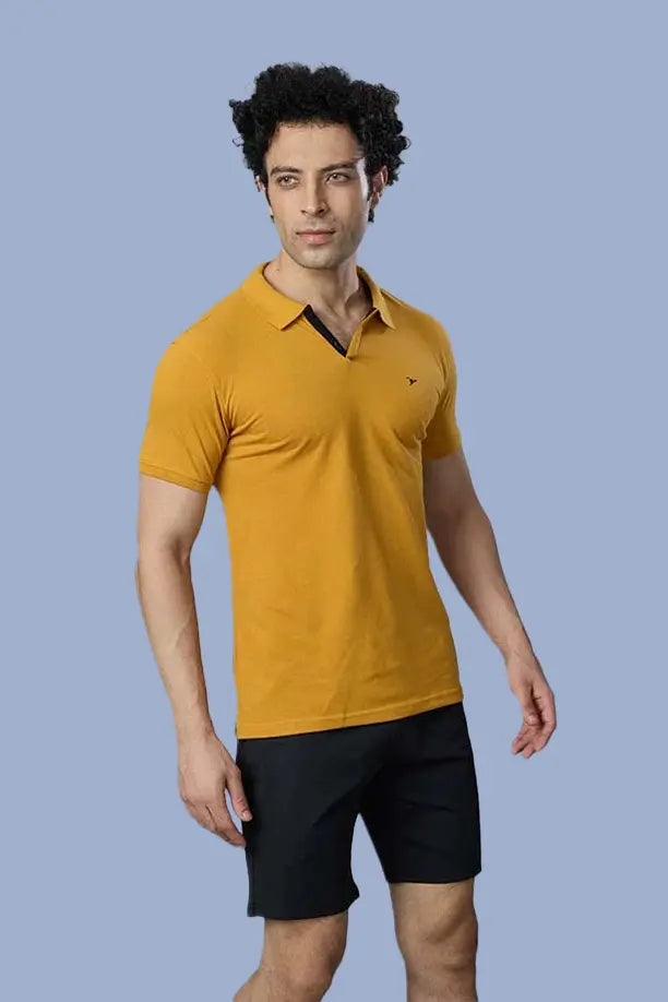 MATTY SLIM FIT T- SHIRT - SANDAL