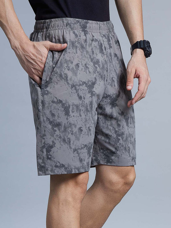 Men Regular Fit Printed Cotton Shorts with Zipper Pockets